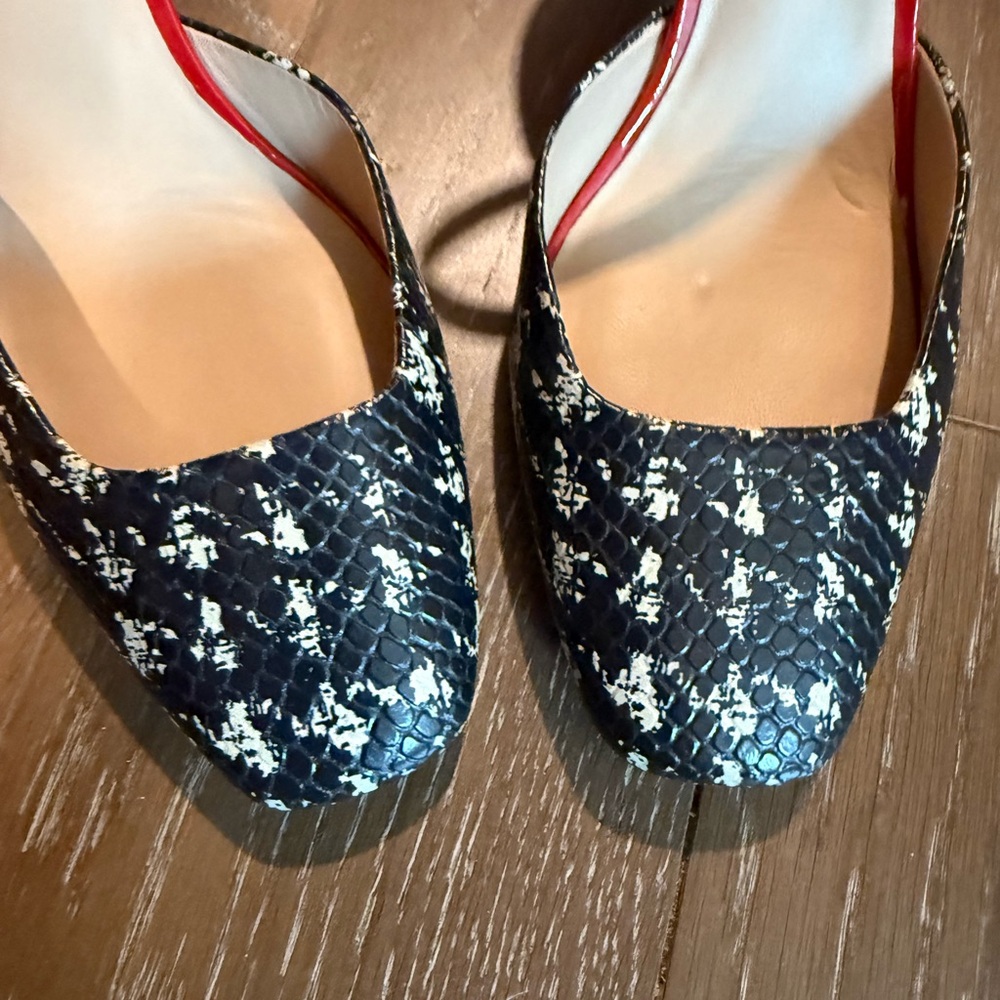 Antonio Melani Red and Black Patterned Heels